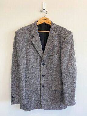 Vintage Grey Herringbone Tweed Sport Coat / 90s / 100% Wool / Size 38 to 40